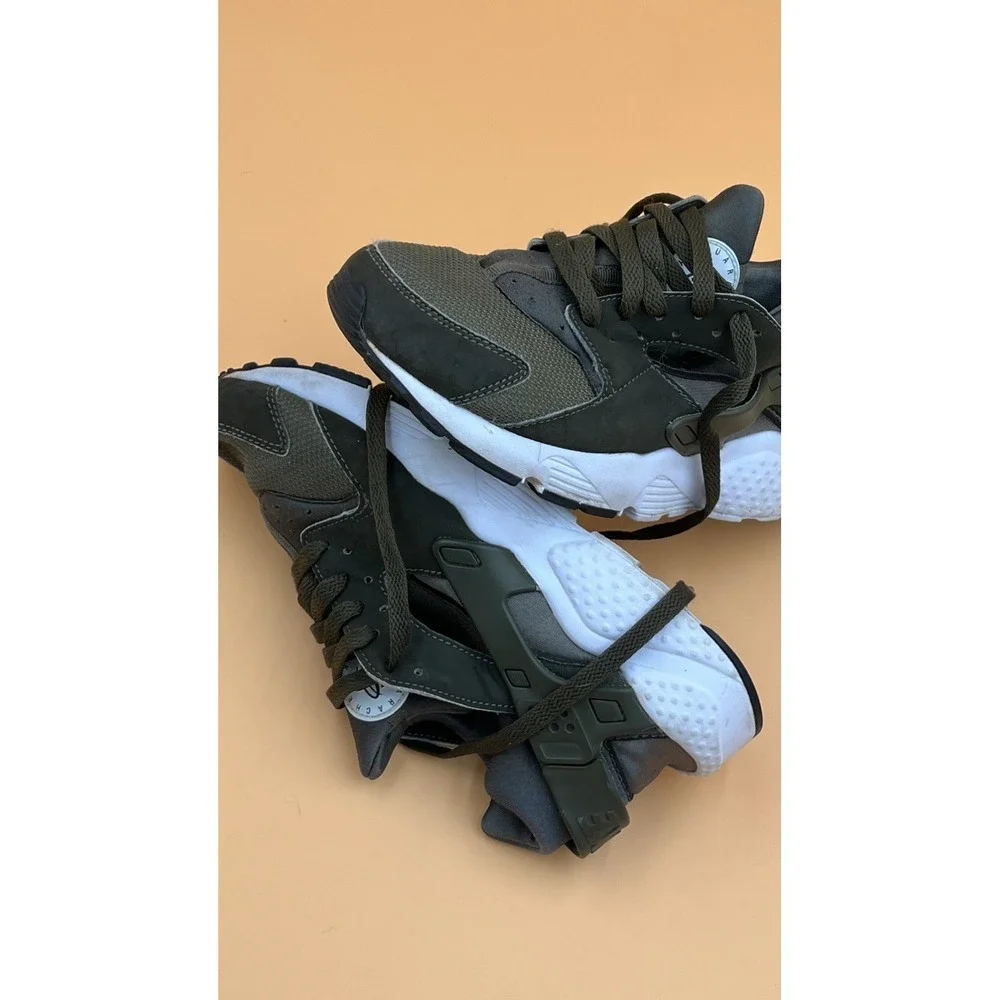 Nike Air Huarache Cargo Khaki White 6.5Y